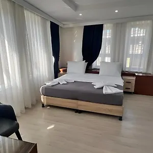 genoa-port-hotel.istanbul-turkeyhotels.com/